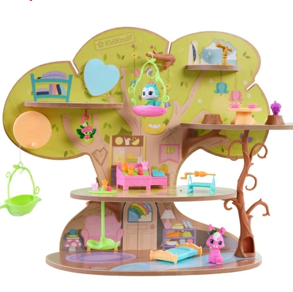KidKraft Lil Green World Wooden Market Treehouse Play Set with 26 Accessories